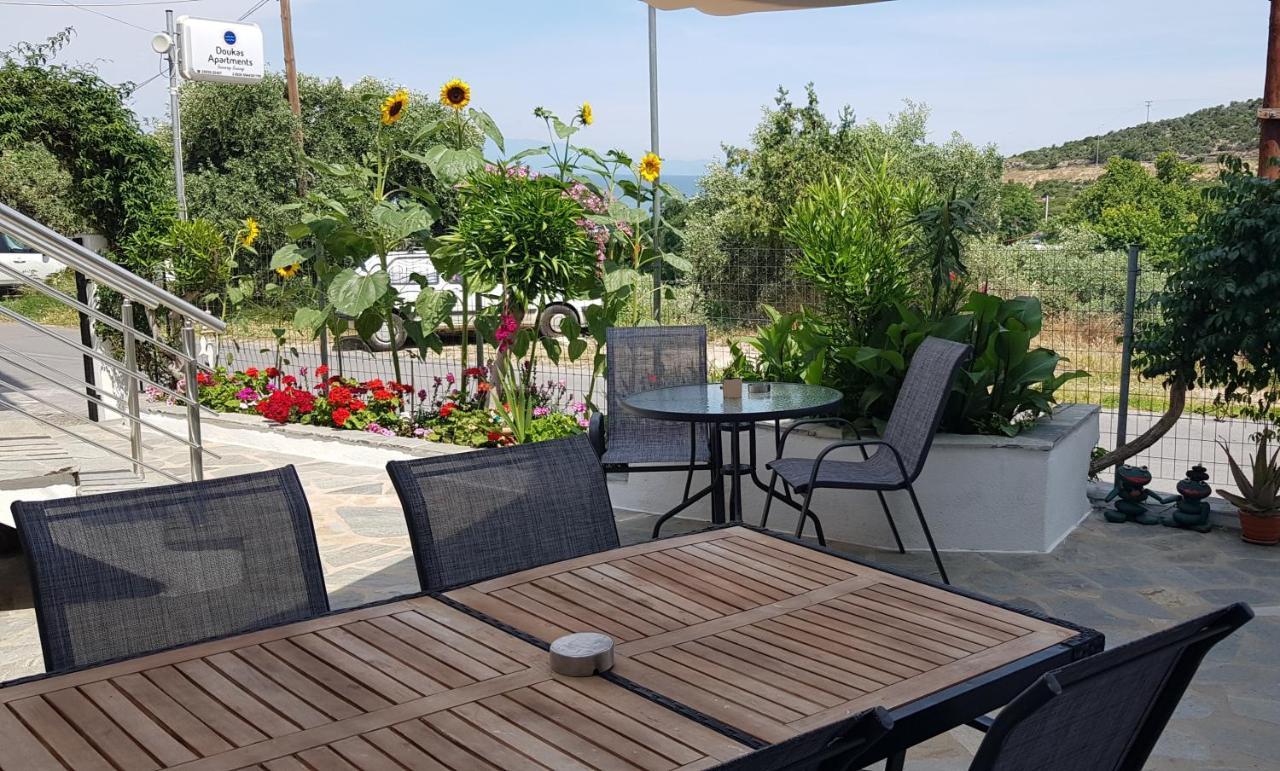 Doukas Apartments & Studios Skála Marión Екстериор снимка